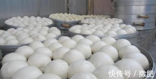 老面|包子店是怎么发面的，为什么他们包好包子直接就放到蒸笼里蒸了？