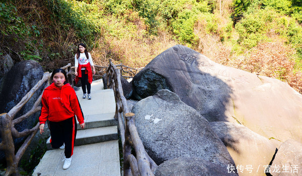 梅岭狮子峰，南昌第一山，怪石奇洞不输黄山，悬崖秋千、滑翔伞、玻璃漂流个个刺激