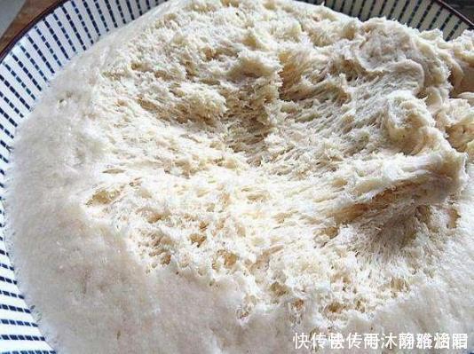 白醋|蒸馒头别只放酵母和白糖，加一点“它”，10分钟发满盆，还更香软