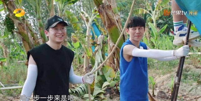 《向往的生活》最没偶像包袱的嘉宾,盛饭时用嘴叼着筷子,接地气