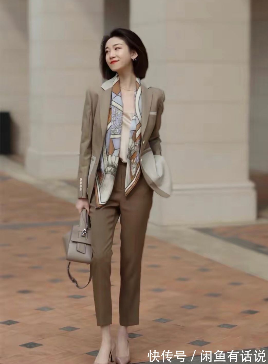 裙子 中年女人开春别学小姑娘穿裙子,试试这3条裤子,优雅体面又高级