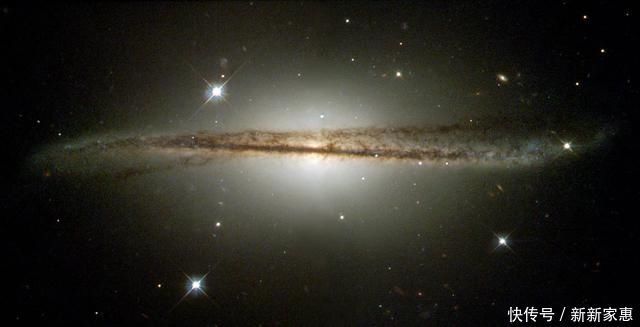 “气”炸了?银河系两端的神秘气泡,或是黑洞喷射形成的