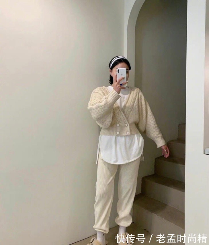 小饰品|慵懒风清纯又迷人,几件单品就能穿出法式风格