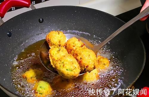 丸子|炸萝卜丸子,用面粉淀粉都不对,加这2样,金黄酥脆,凉了不发软