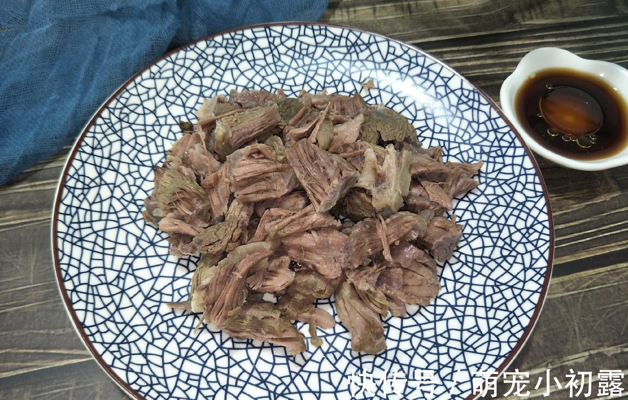 好吃|炖牛肉时，想要牛肉软烂好吃，多加1味调料，牛肉好吃不塞牙