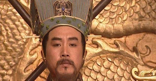 此人是梁山地灵星,技艺高超人品低劣,只顾老大不管兄弟