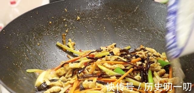 鱼香肉丝|这才是鱼香肉丝的家常做法，开胃解馋超下饭，上桌连汤汁都不剩