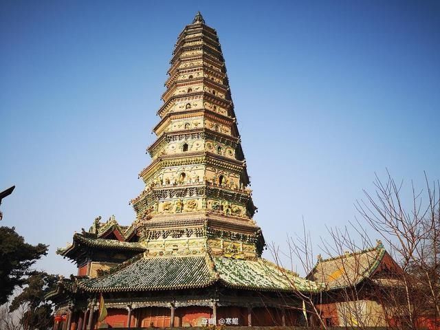 地震|国内现存最完整的一座琉璃塔,因为一场八级地震,一下火了