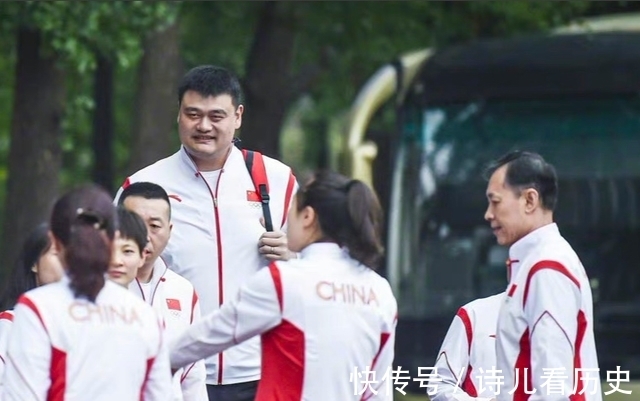 阿泰|姚明身材“胖成球”走红网络!还有谁记得,他曾是表情包三巨头?