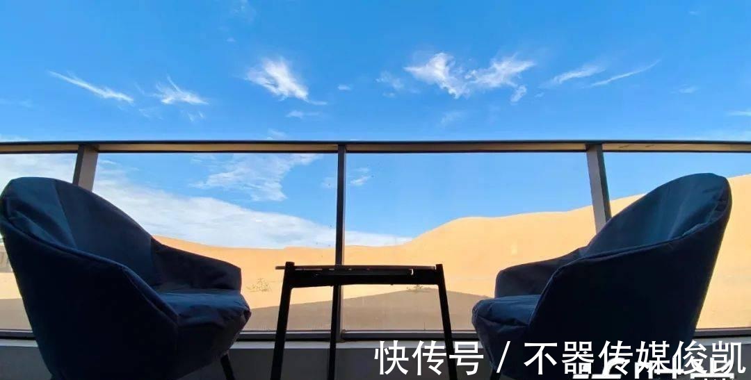 浪漫|沙漠看星星,赏珠宝,顶级奢牌就是这么浪漫