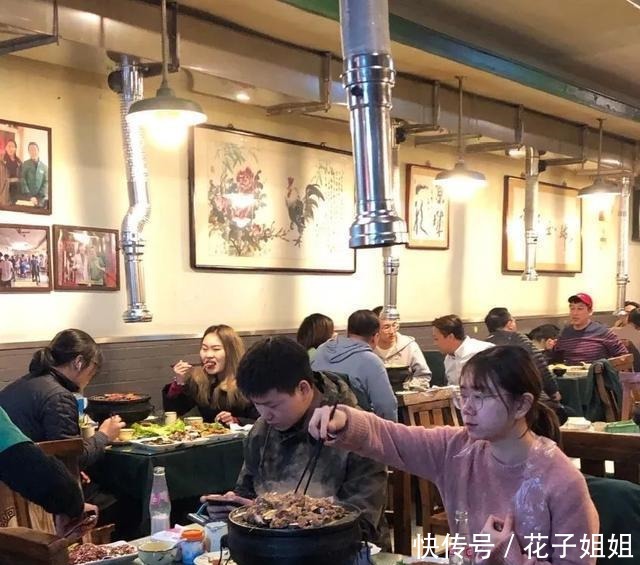 2021年的第一顿烤肉局,准备好约上谁去吃了吗~