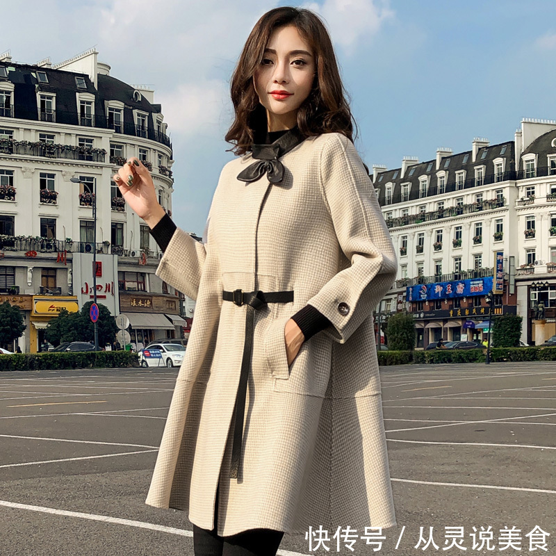 毛呢外套 小个子女人就别跟风穿长大衣,刚上新一种呢外套,上身贼洋气