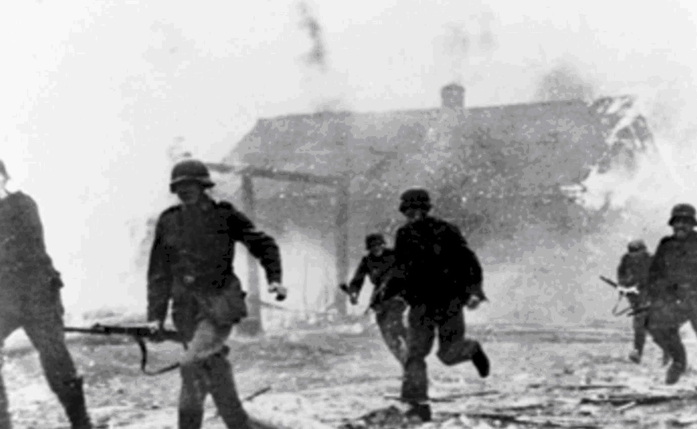 苏联|德军在莫斯科冻死10万余人,为啥不抢苏联人棉衣?斯大林留了一手