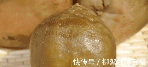 老一辈的腌芥菜丝做法真不错,做一次吃半月脆爽可口、咸香开胃!