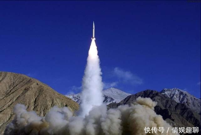 乞丐|清华校门前痛哭的乞丐，躲过美军3道拦截令，为中国铸就重器