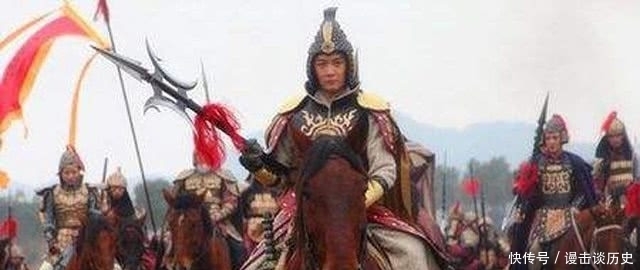 宋江|方天画戟的主人都是谁？曾有四位主人，第一位不愧被称为“战神”！