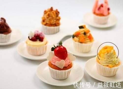 血糖控制|血糖新标准已公布：并非是3.9-6.1，在这个范围内或许更好，自测