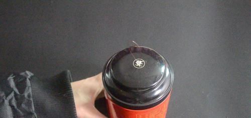 茶叶盒|家里有废弃不用的铁皮茶叶盒吗 这个用途太厉害了, 越早知道越好