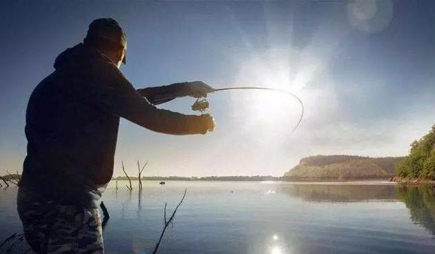 土鲫|钓鱼悟到的几个道理，如果没钓鱼，或许一辈子都不能明白