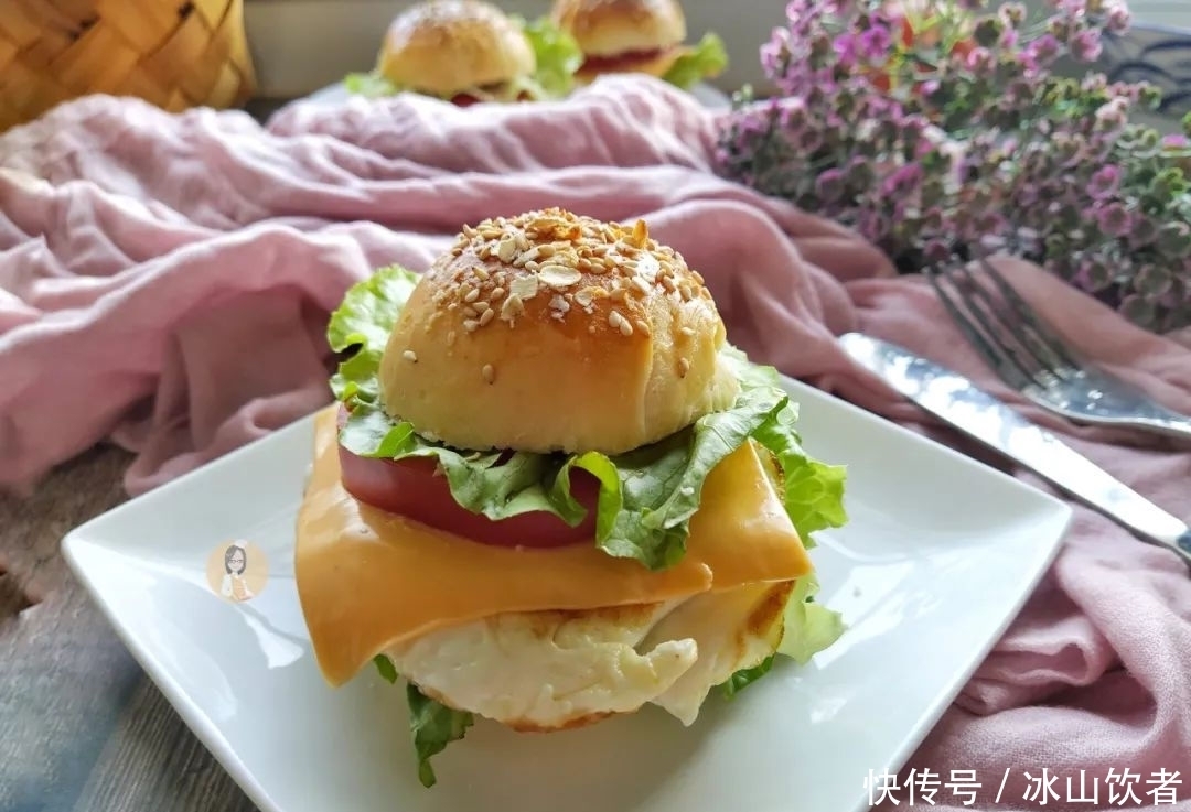 制作|教你制作奶香汉堡胚,一次发酵,松软香甜,营养健康放心吃