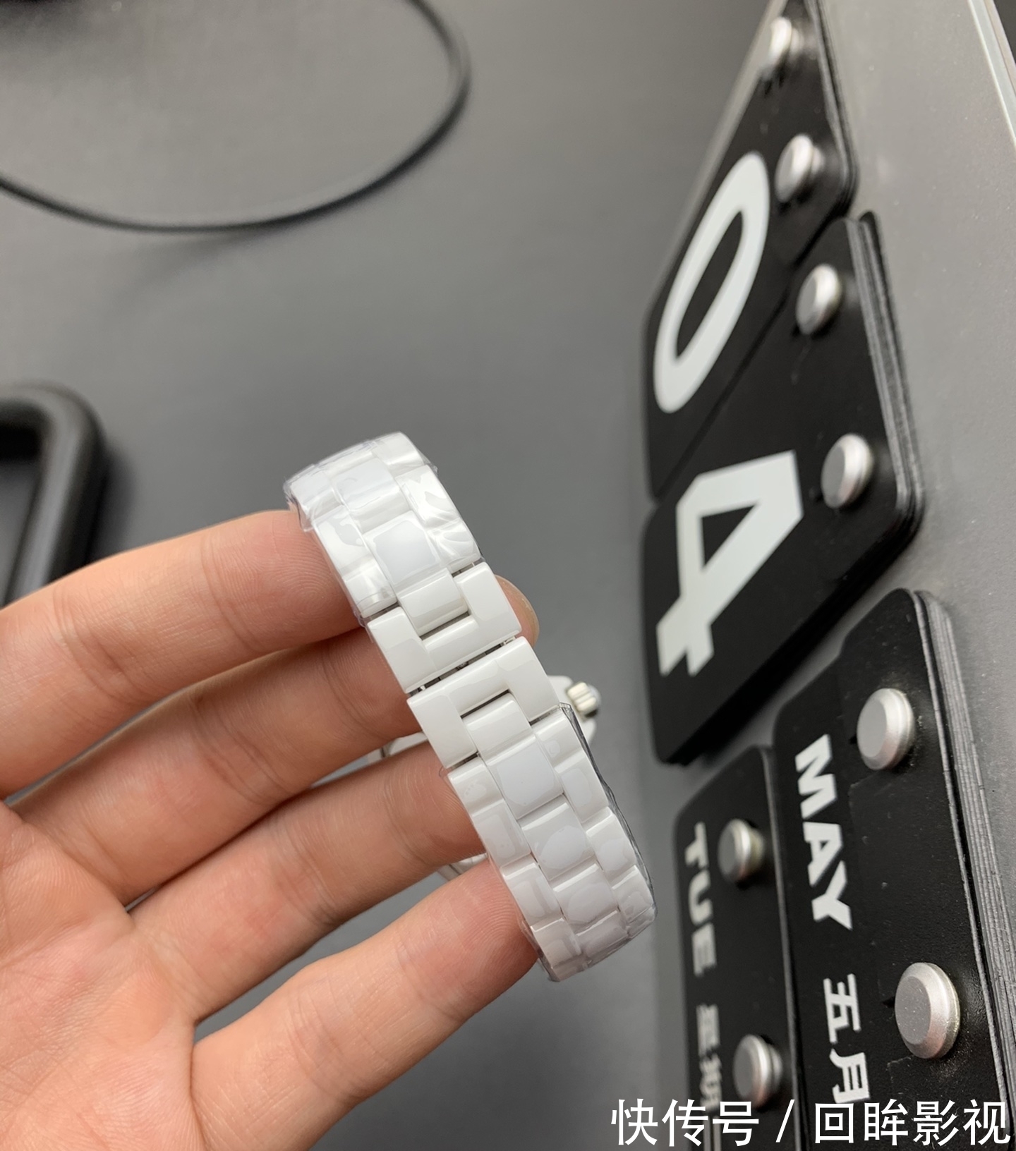 香奈儿 大富说表:XF”芯“选之作——“香奈儿J12系列