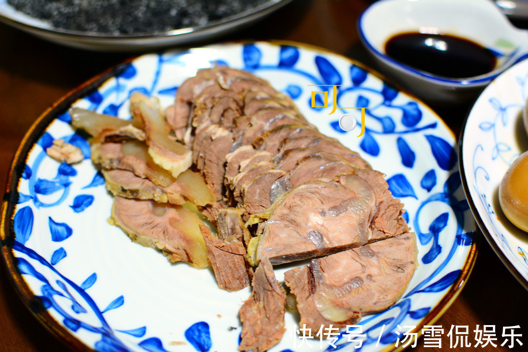 周末宅家,做了三道菜,另外三个是点心,老公说本末倒置