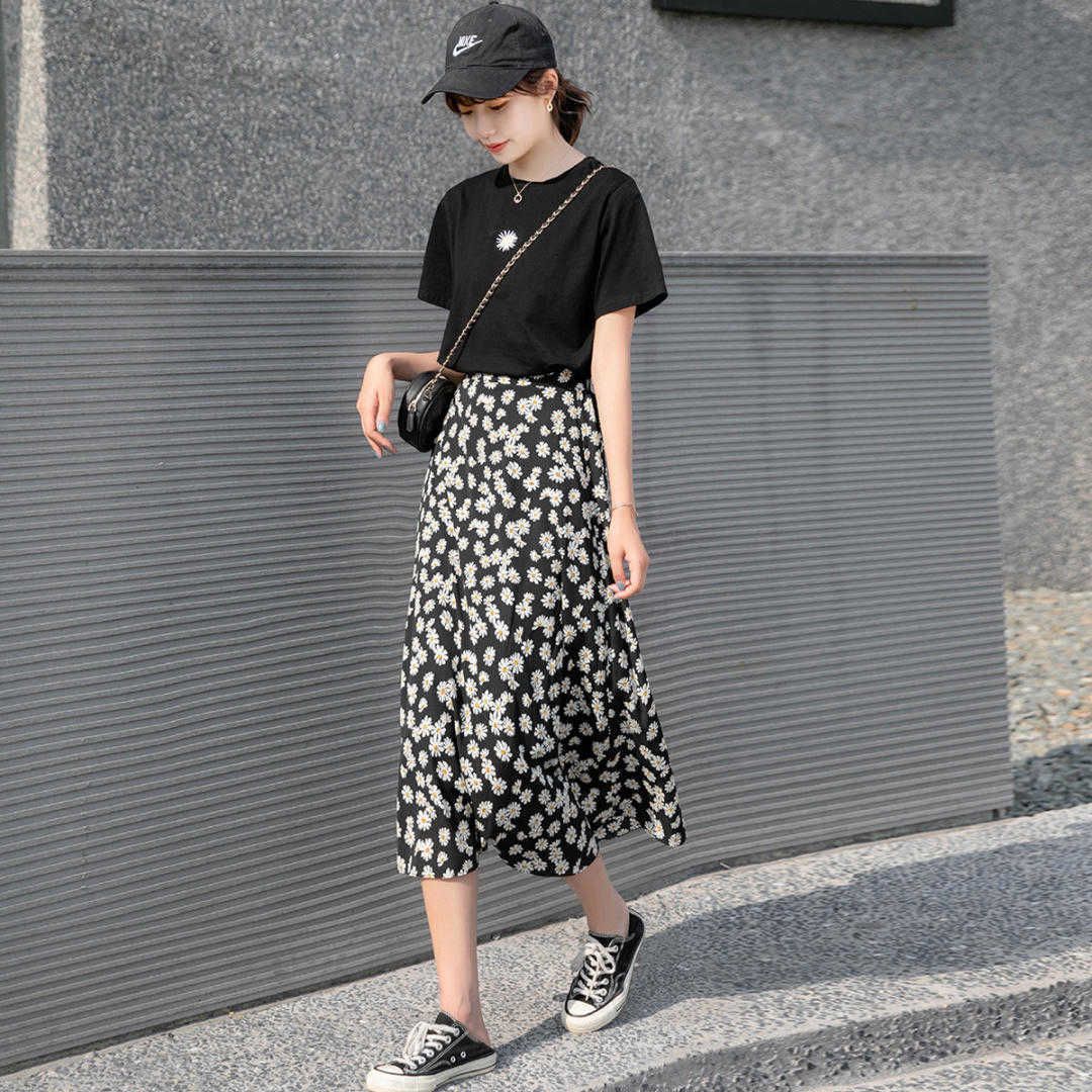 半身裙|选择半身裙的搭配,简约时尚,又不失高级感