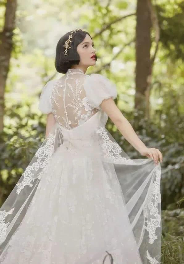 把冰雪奇缘做成婚纱这些迪士尼公主穿的婚纱裙也太好看了