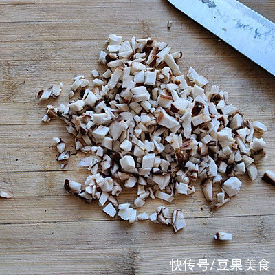 简单省事懒人菜香菇猪肉水饺,一次就上瘾