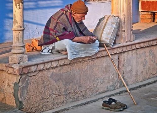 宝妈|“新型啃老”正在来袭,比“旧型啃老”更可恨老人反夸子女孝顺