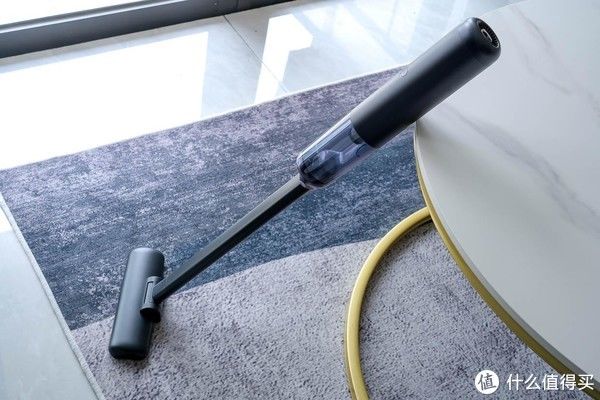 倍思H5家用随手吸体验：小巧便携，家用车用一网吸尽