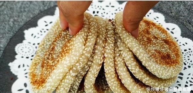 教你糯米粉新吃法,出锅比大鱼大肉都香,吃一次就念念不忘,解馋