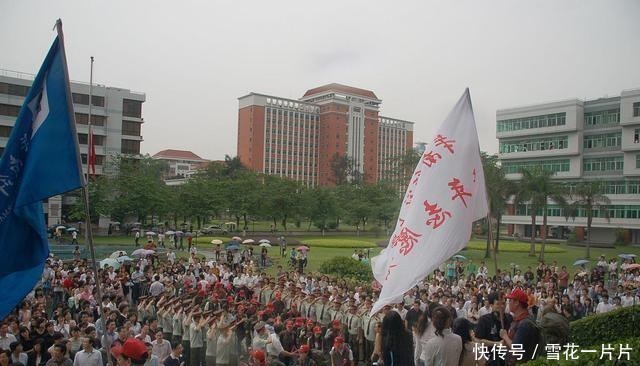 华南师大部分宿舍环境令新生绝望，网友：斯是陋室，惟吾德馨