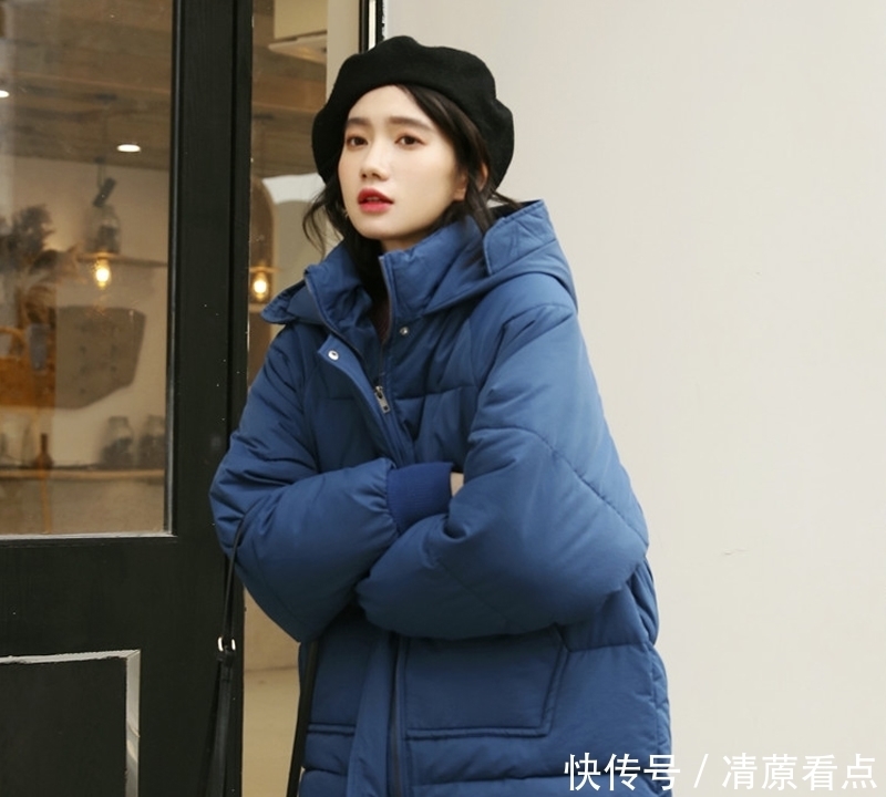 新出一种棉服叫“派克服”,23-45女人穿,时髦又添嫩暖美