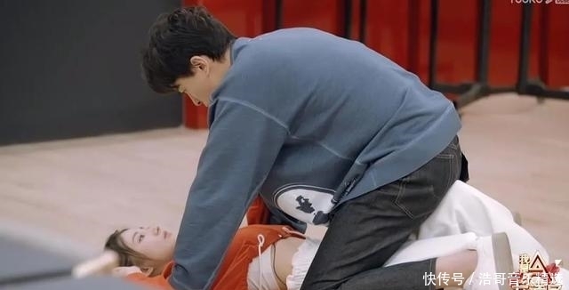 郑元畅|最恶臭的综艺诞生了,为了流量,把脸伸出屏幕挨打了?