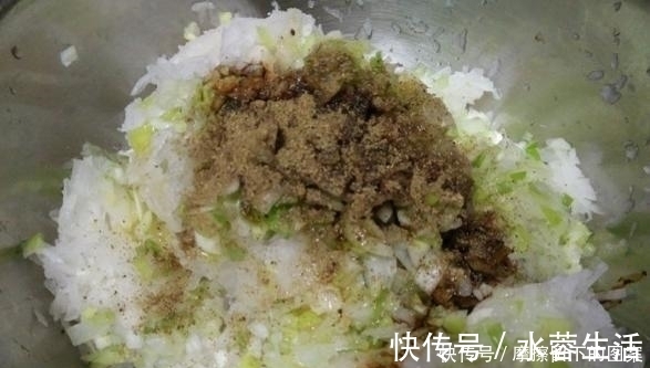 包饺子只要有它在，没有肉馅我也能吃光一大盘