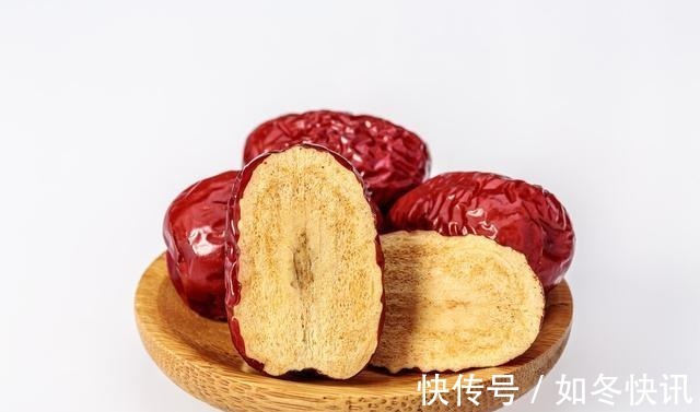 果肉|被“硫磺”熏过的红枣,这4处表现“异常”!买前注意,别贪便宜