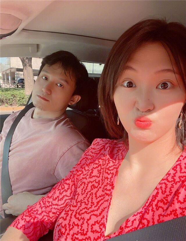 杨臻博|美艳动人!惠若琪生娃后二次发育,博士老公胡子拉碴满脸憔悴