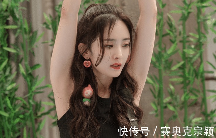 楊冪|錄制《密室大逃脫》后,楊冪入駐鵝廠新綜藝!節(jié)目形式太適合她了