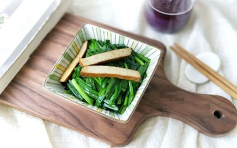 毒素|女性子宫“太脏”怎么办，多吃这几种食物，轻松排出身体毒素