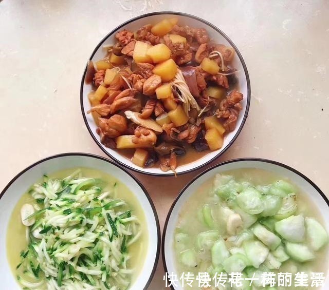 晒晒我家的晚餐,7天不重样,荤素搭配,营养好吃,家人身体棒