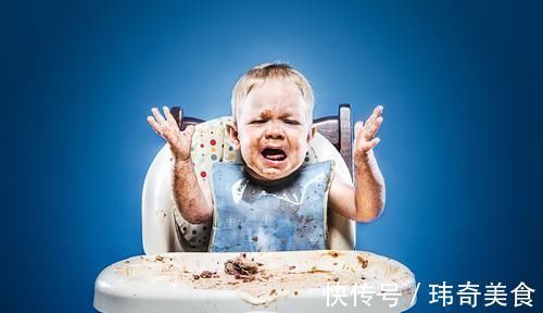 宝宝|宝宝被妈妈骂哭,为何还要妈妈抱?背后原因,很暖心