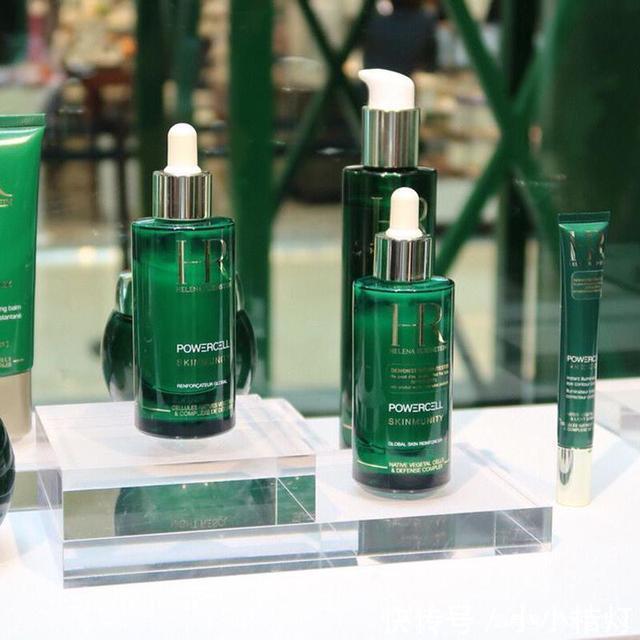 女人到了30岁,这4款精华就拉黑吧,噱头大实力却差,真不咋地