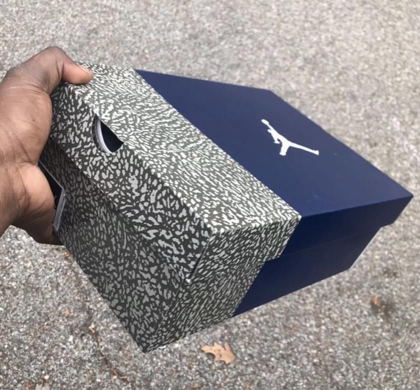  鞋盒首次曝光！午夜蓝 Air Jordan 3 今年 3 月登场！