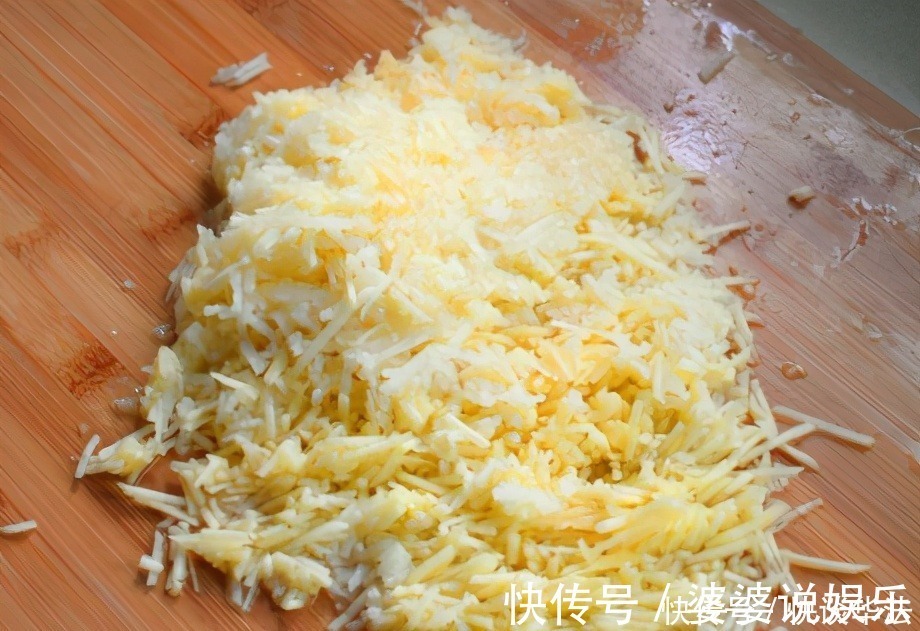 辣白菜的做法,1天就能吃,香辣清脆更爽口,上班族不用点外卖了