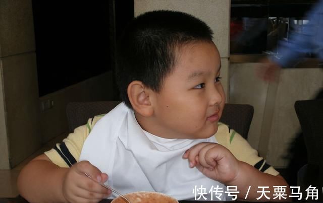 营养|5岁孩子肠胃衰竭,看到孩子的早餐,医生怪不得没一样有营养