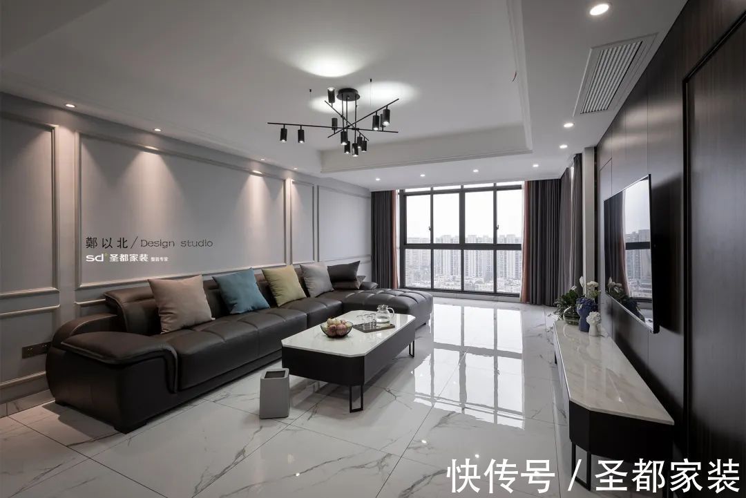 餐厅|184㎡冷灰白现代跃层,打通阳台让客餐厅扩大2倍,真香
