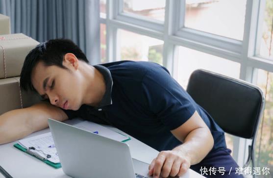 阳气不足的''4种''表现,看看自己有没有