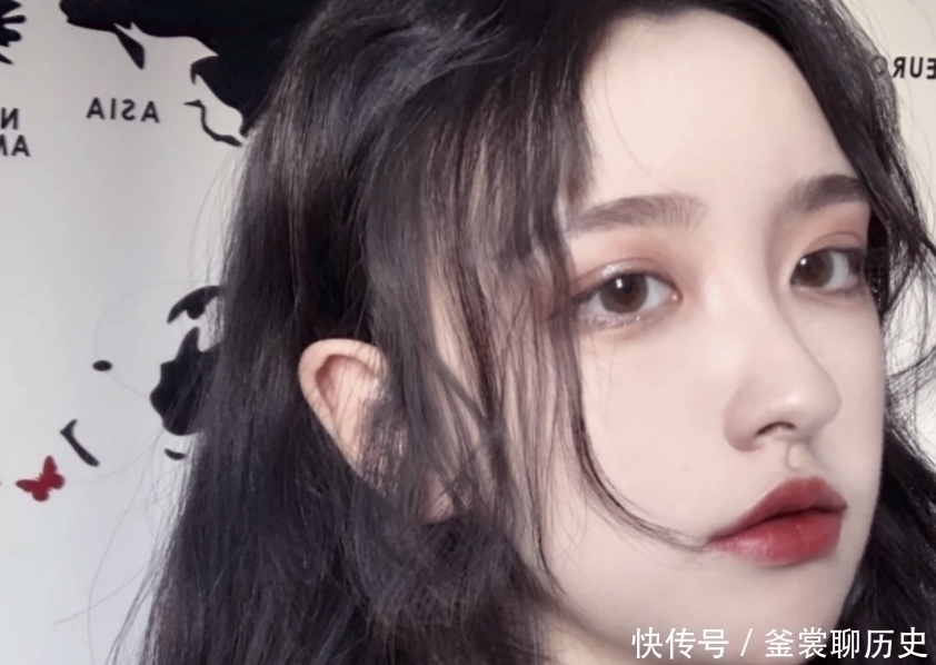 嘴唇|最伤“嘴唇”的3种水果,女生若是经常吃,小心吃走“桃花运”