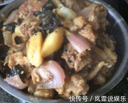 炖鸡|鸡肉不要用水炖了,用此“饮料”炖鸡肉,比高汤都要香!